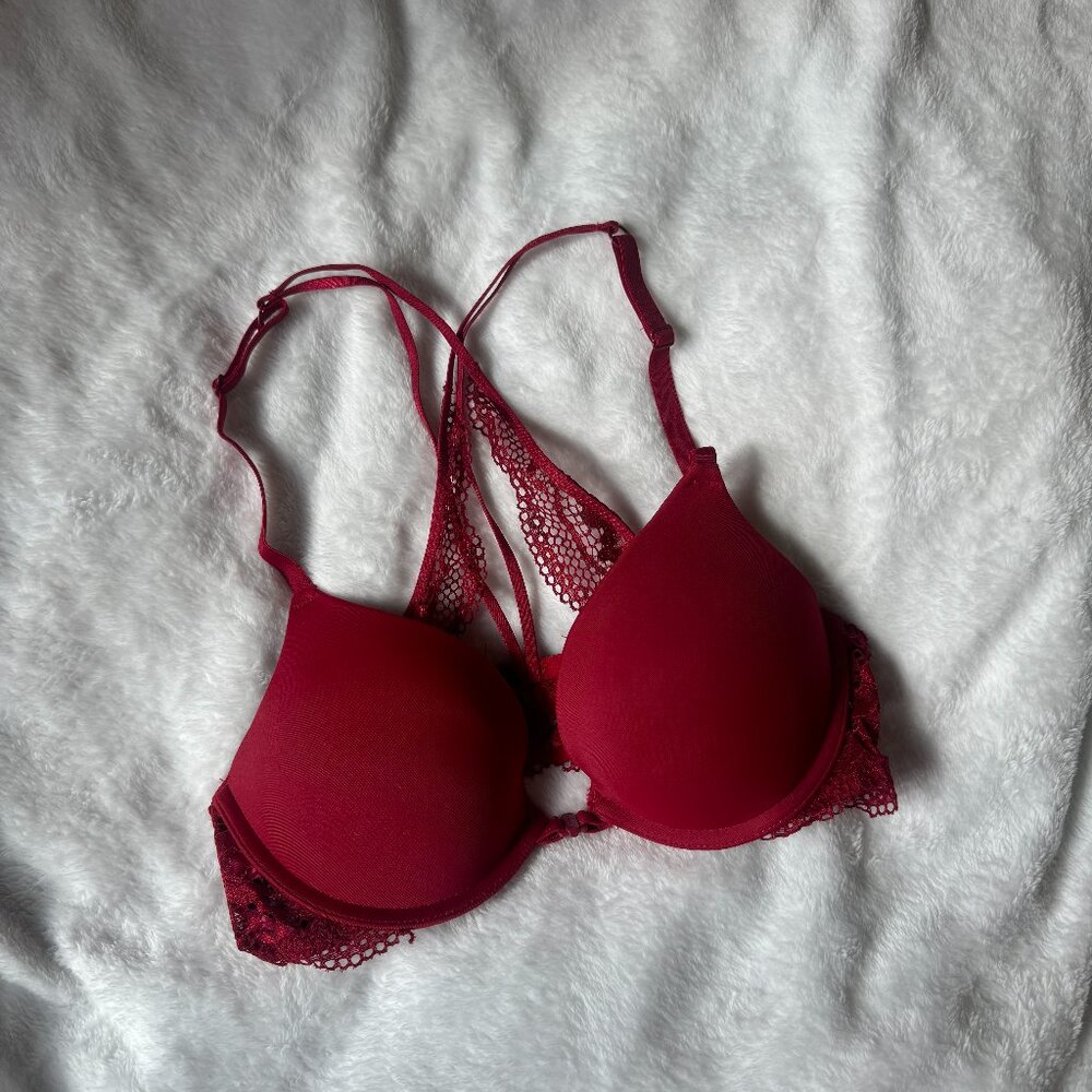 red racerback bra w/ front clasp